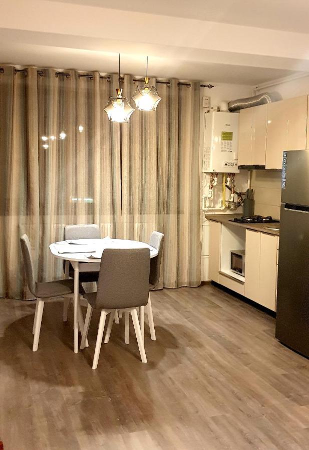 Apartament Max Mamaia Nord Apartment Navodari Exterior photo