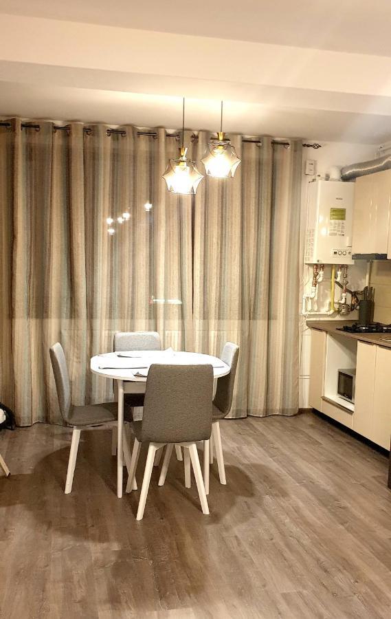 Apartament Max Mamaia Nord Apartment Navodari Exterior photo