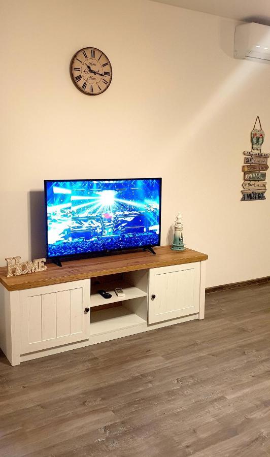 Apartament Max Mamaia Nord Apartment Navodari Exterior photo